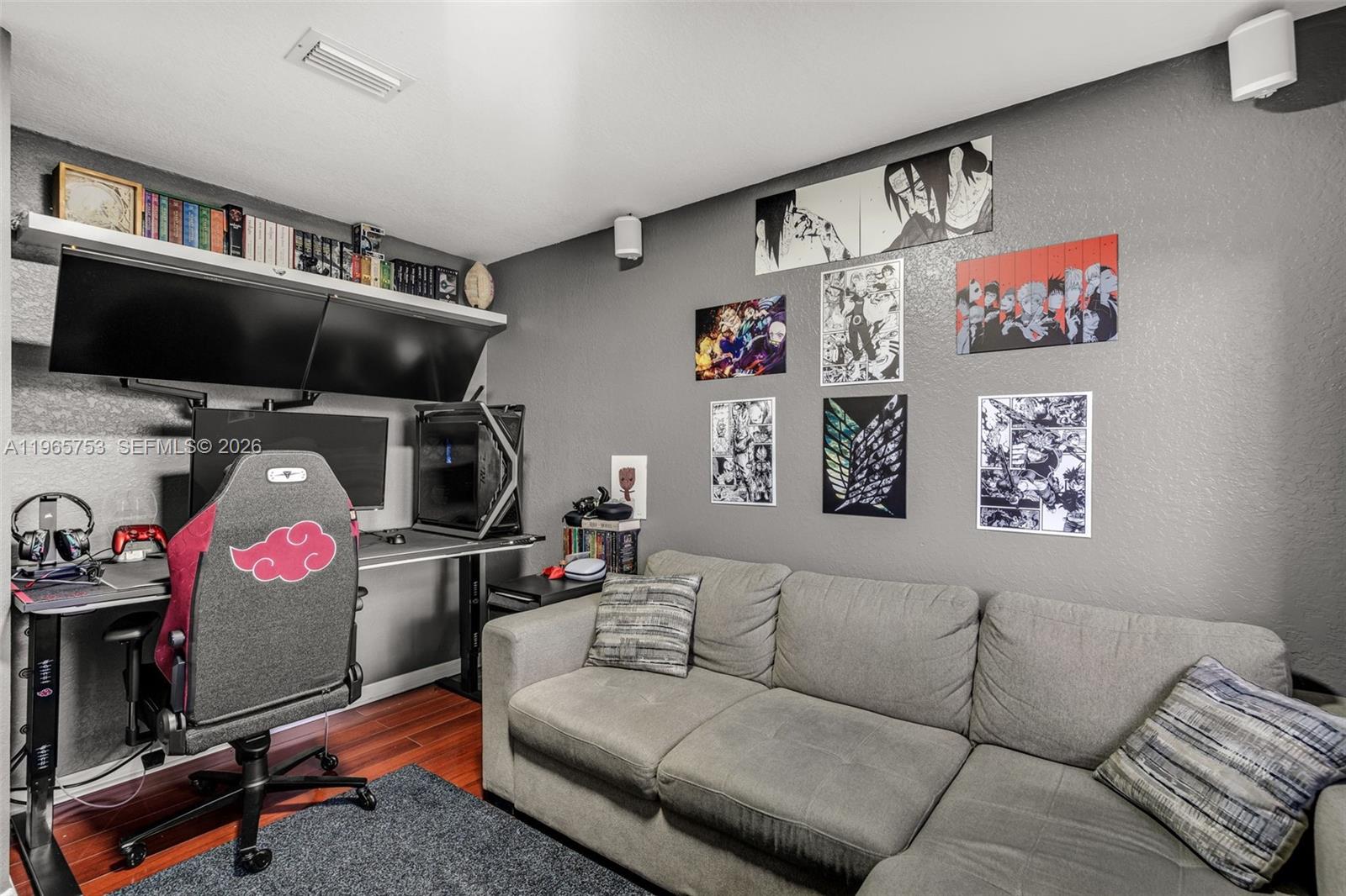 LAS BRISAS AT DORAL CONDO - Residential