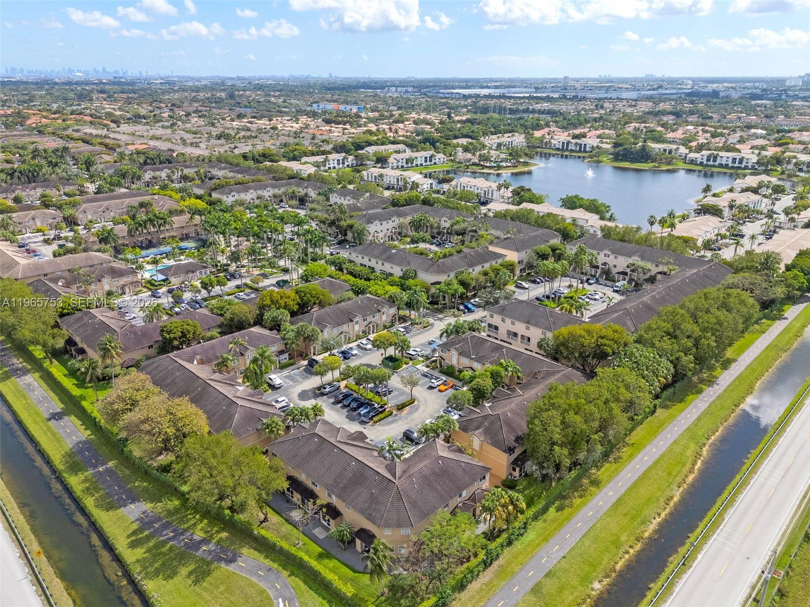 LAS BRISAS AT DORAL CONDO - Residential