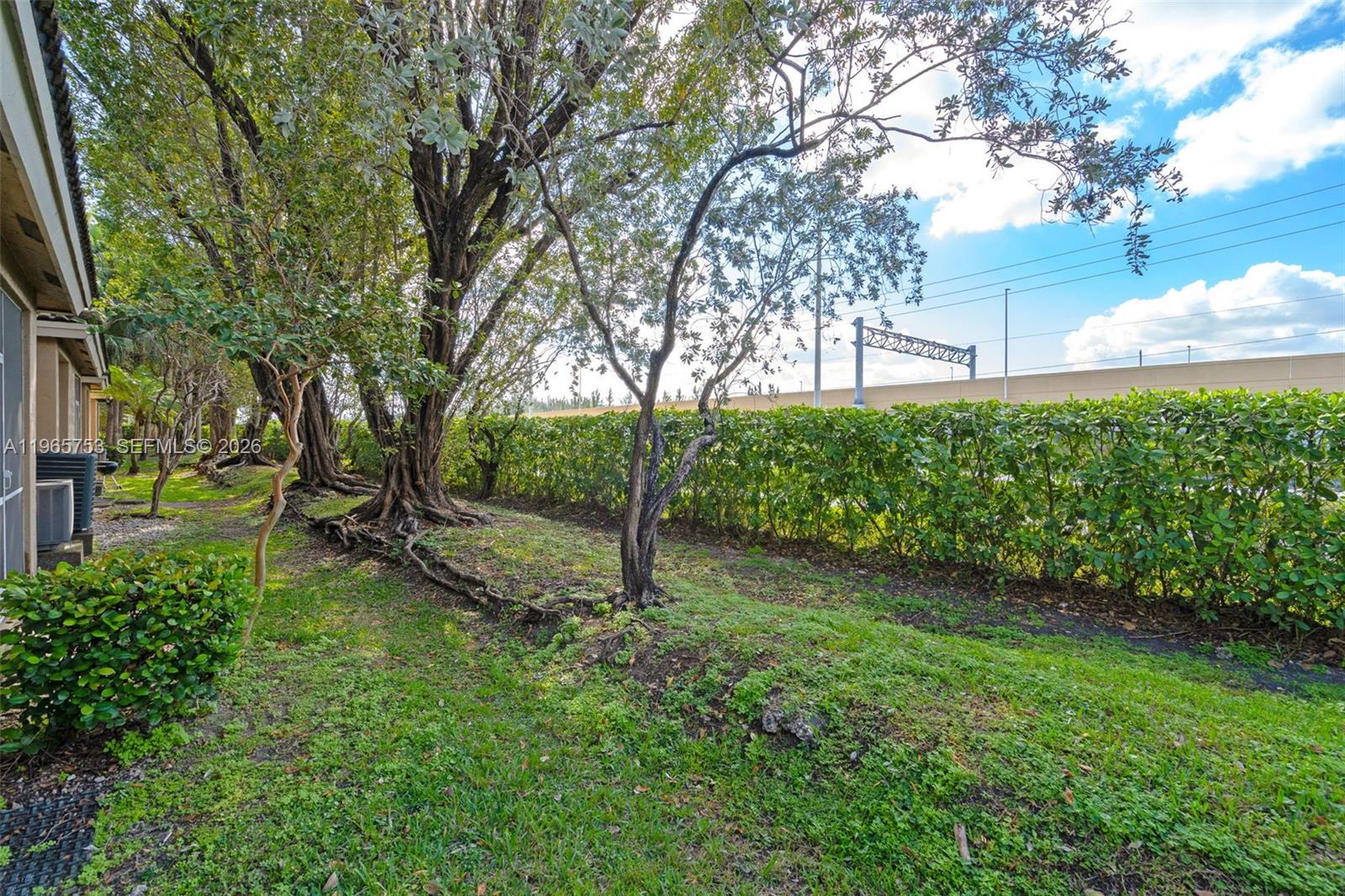 LAS BRISAS AT DORAL CONDO - Residential