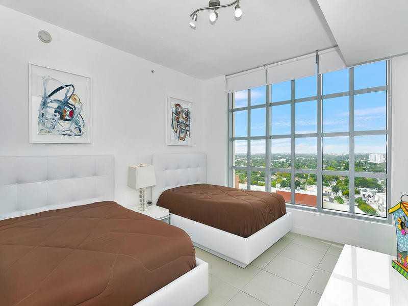 FOUR MIDTOWN MIAMI CONDO - Residential Lease