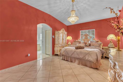 Tiny photo for 16037 NW 77th Pl, Miami Lakes, FL 33016 (MLS # A12011047)
