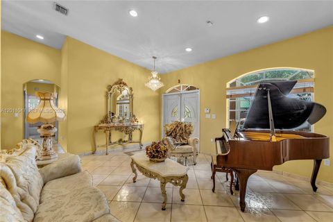 Tiny photo for 16037 NW 77th Pl, Miami Lakes, FL 33016 (MLS # A12011047)
