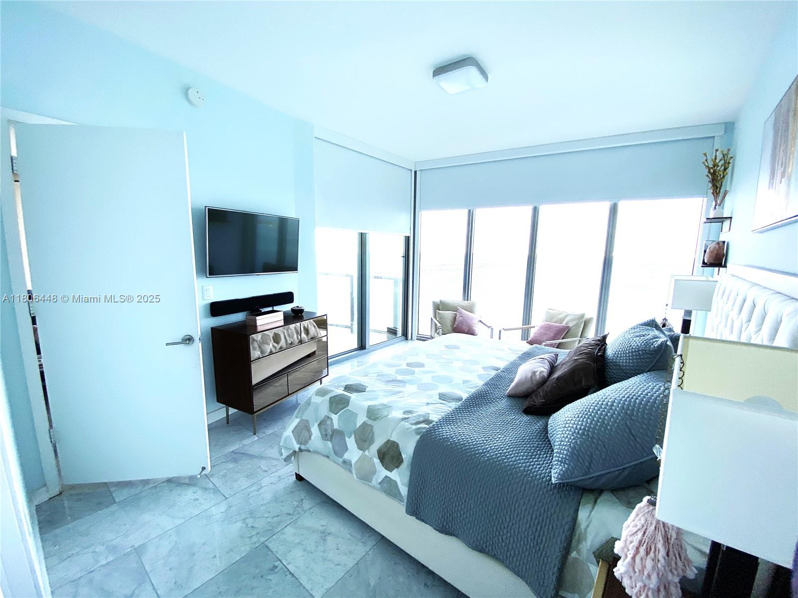 BISCAYNE BEACH CONDO - Residential