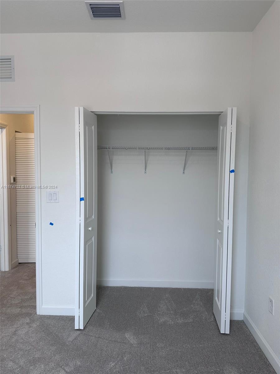 GOLF PARK SEC 1 - Residential Lease