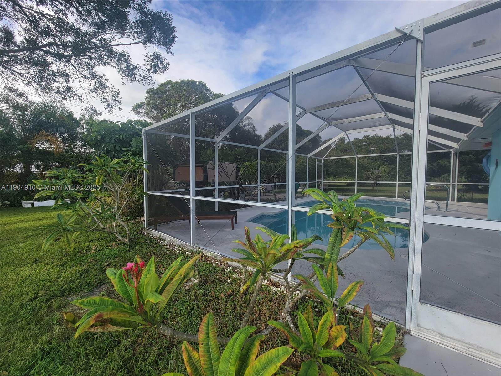 RIVER PARK UNIT 3 TRACT E - Residential