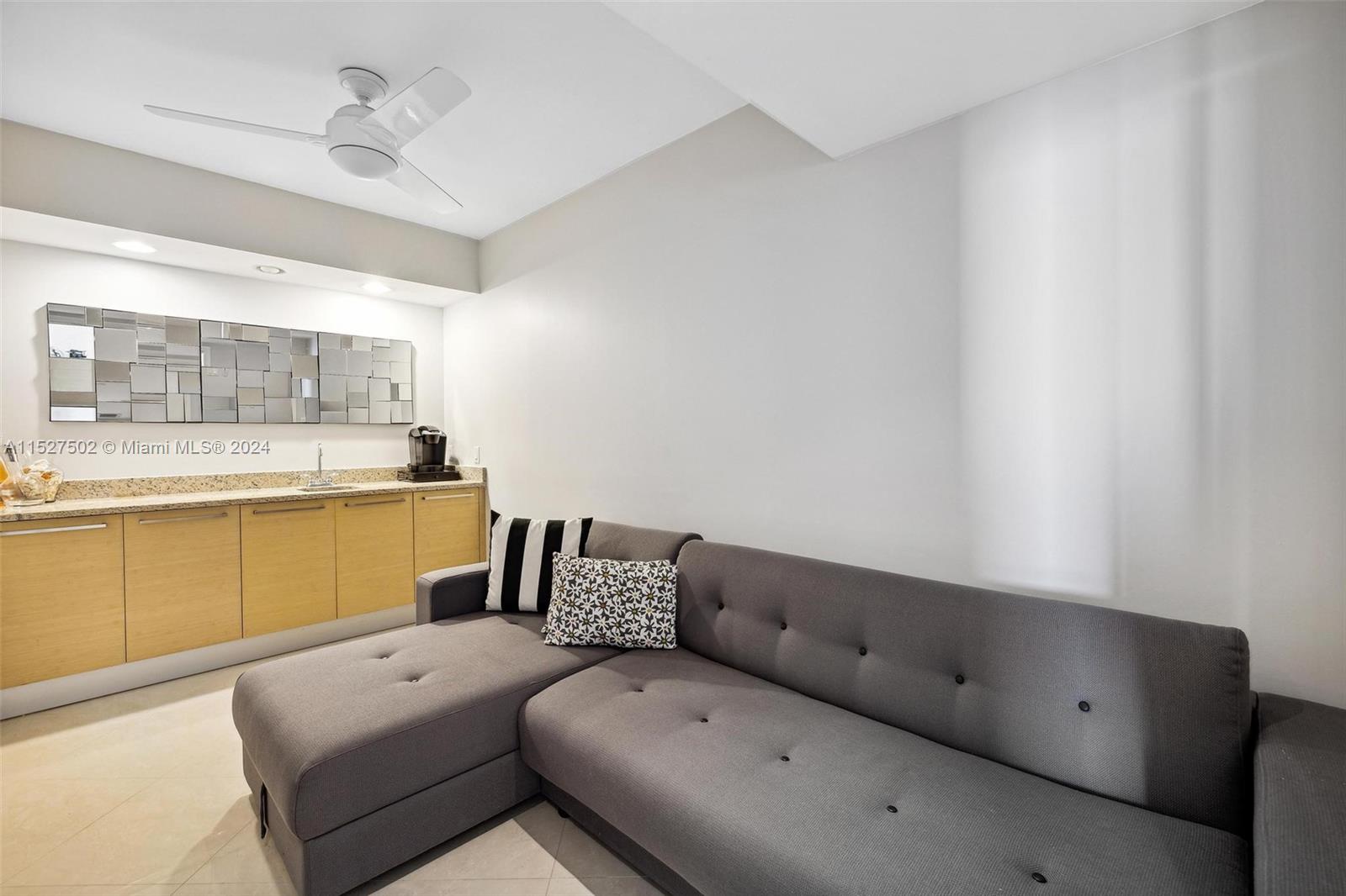 BEACH CLUB TWO CONDO - Residential Lease