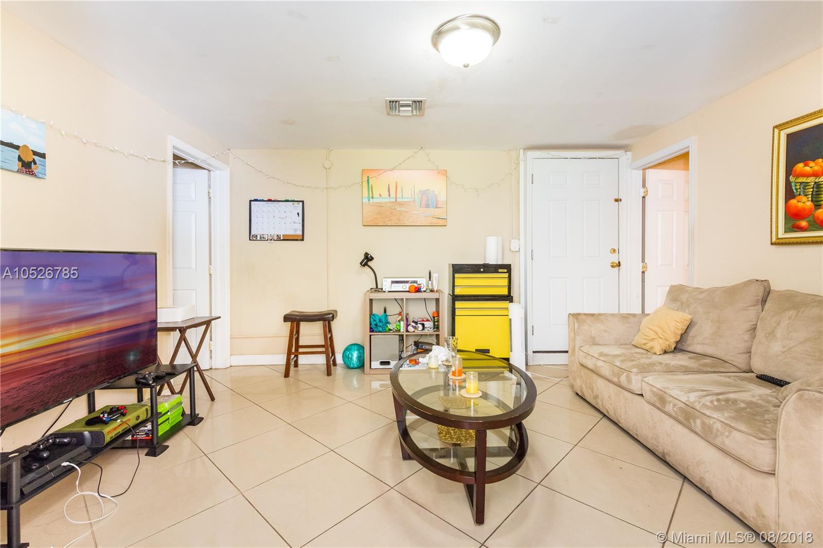 BISCAYNE HIGHLANDS - Residential