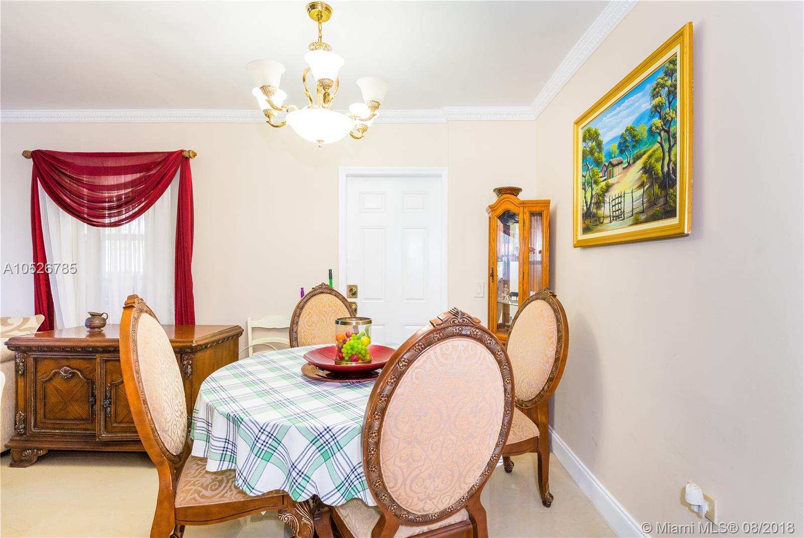 BISCAYNE HIGHLANDS - Residential