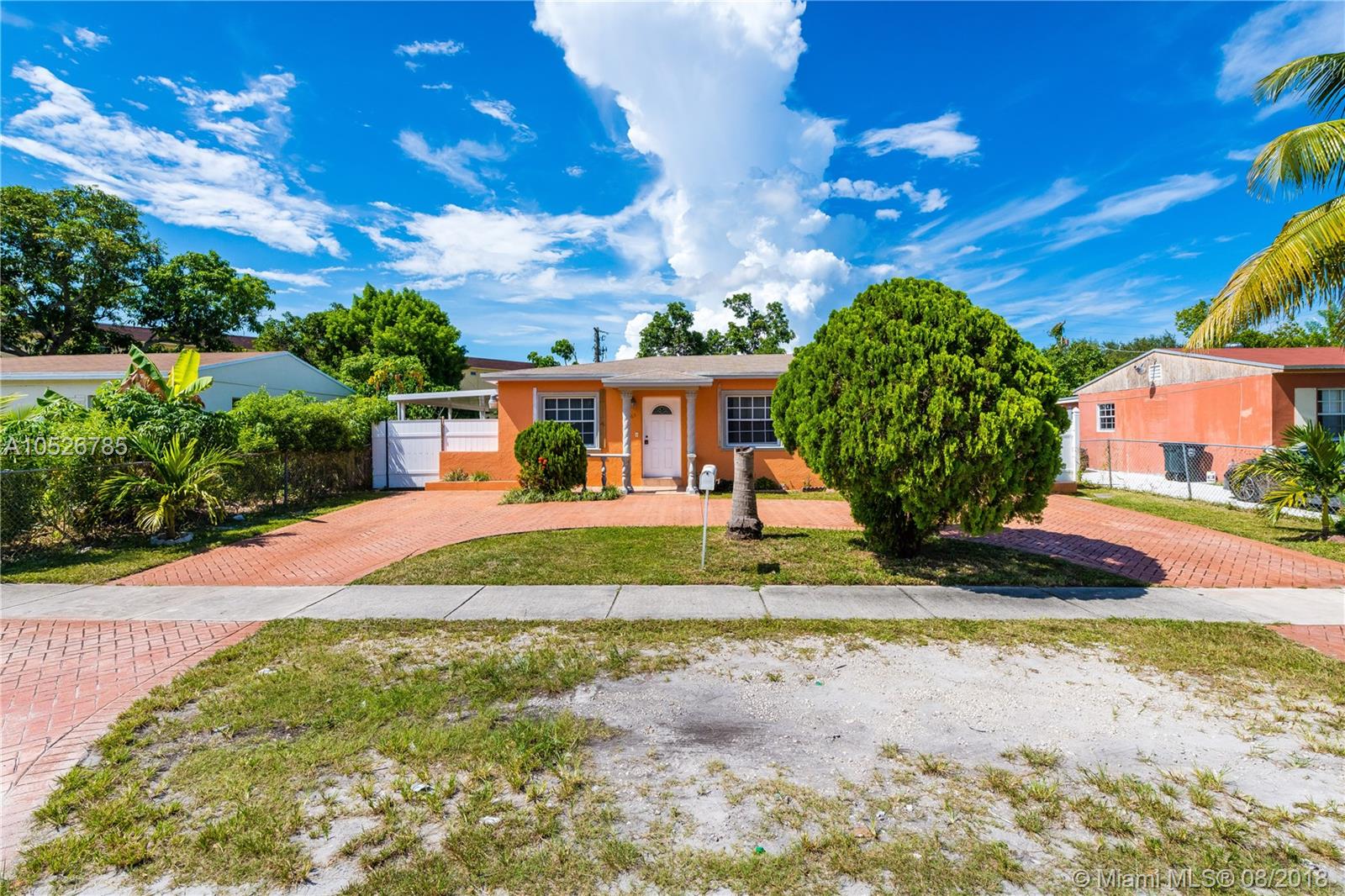 BISCAYNE HIGHLANDS - Residential