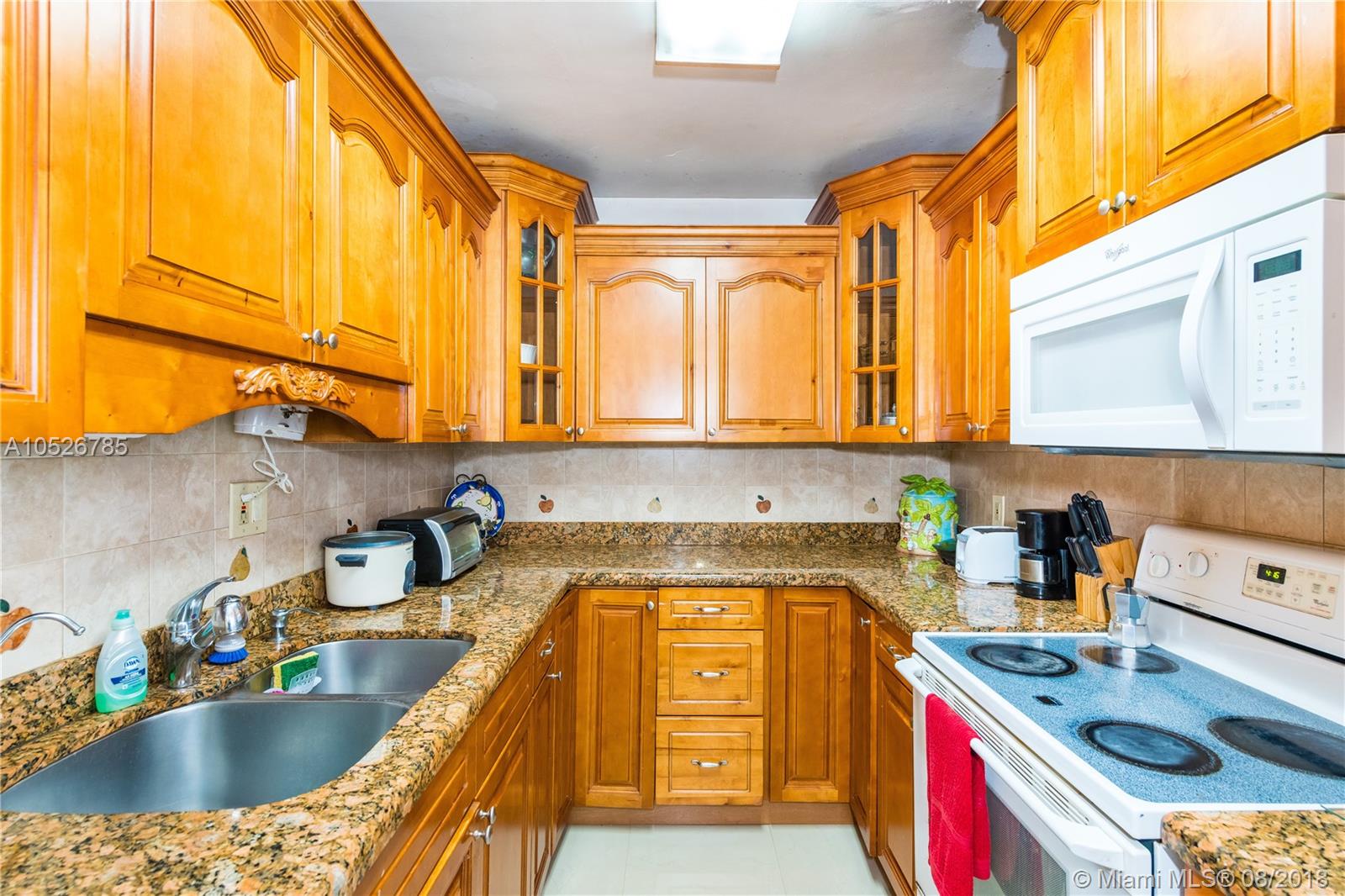 BISCAYNE HIGHLANDS - Residential