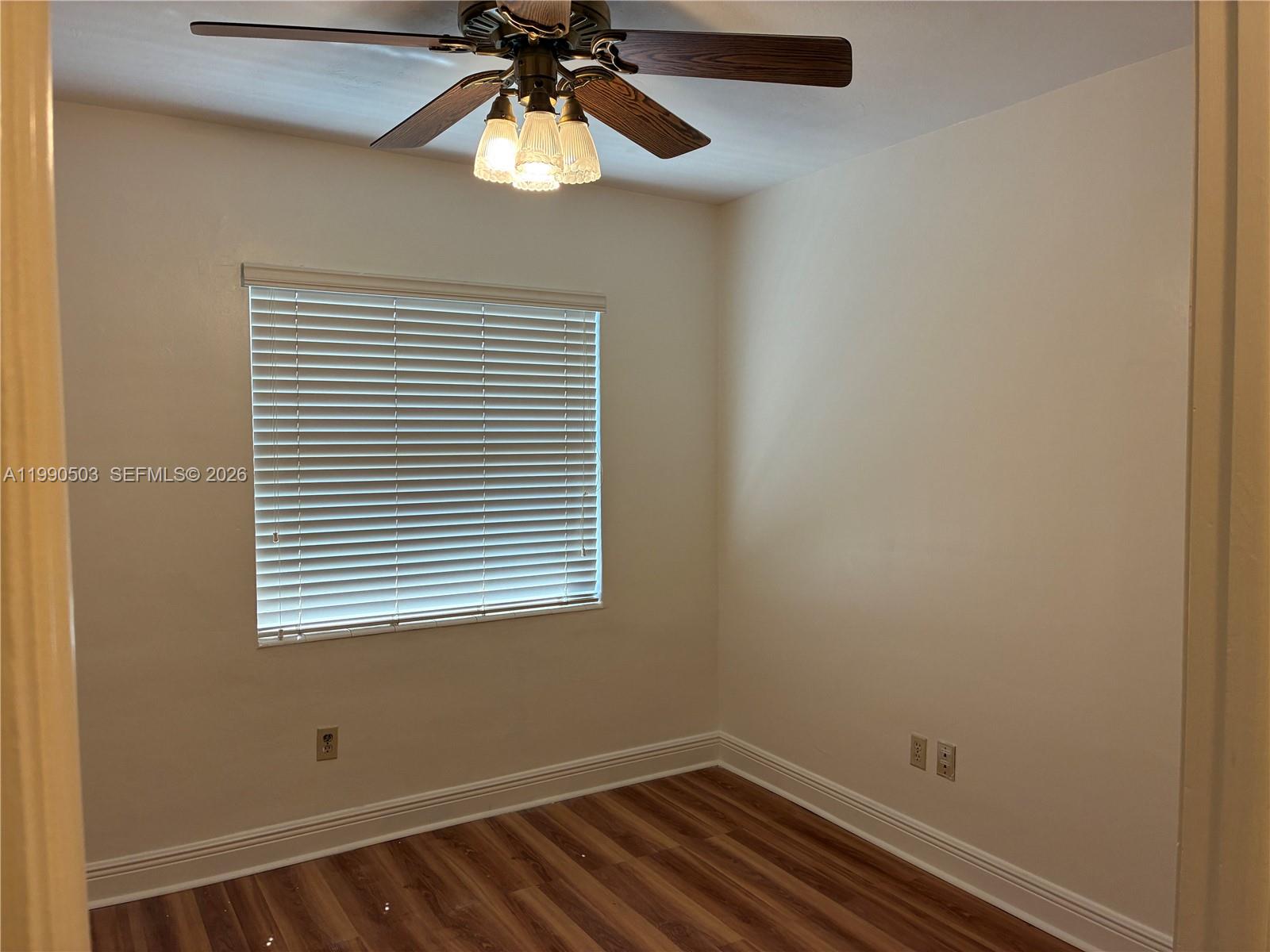 DEVON-AIRE VILLAS SEC 2 - Residential Lease