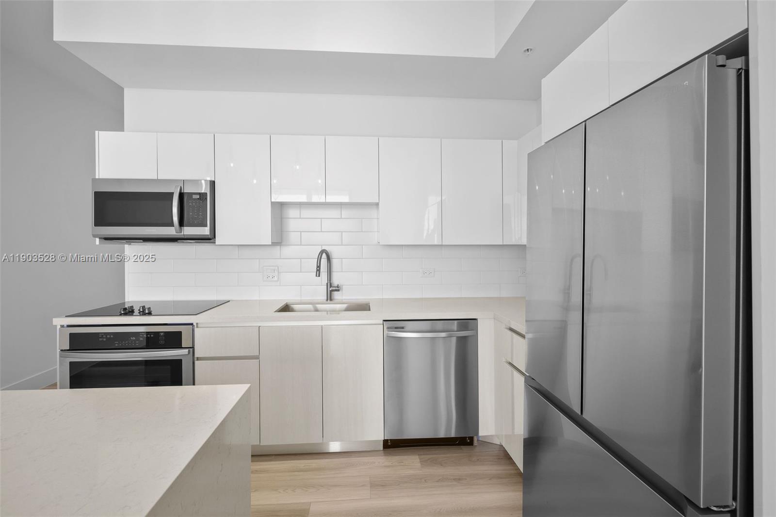 Slate Hallandale - Residential Lease