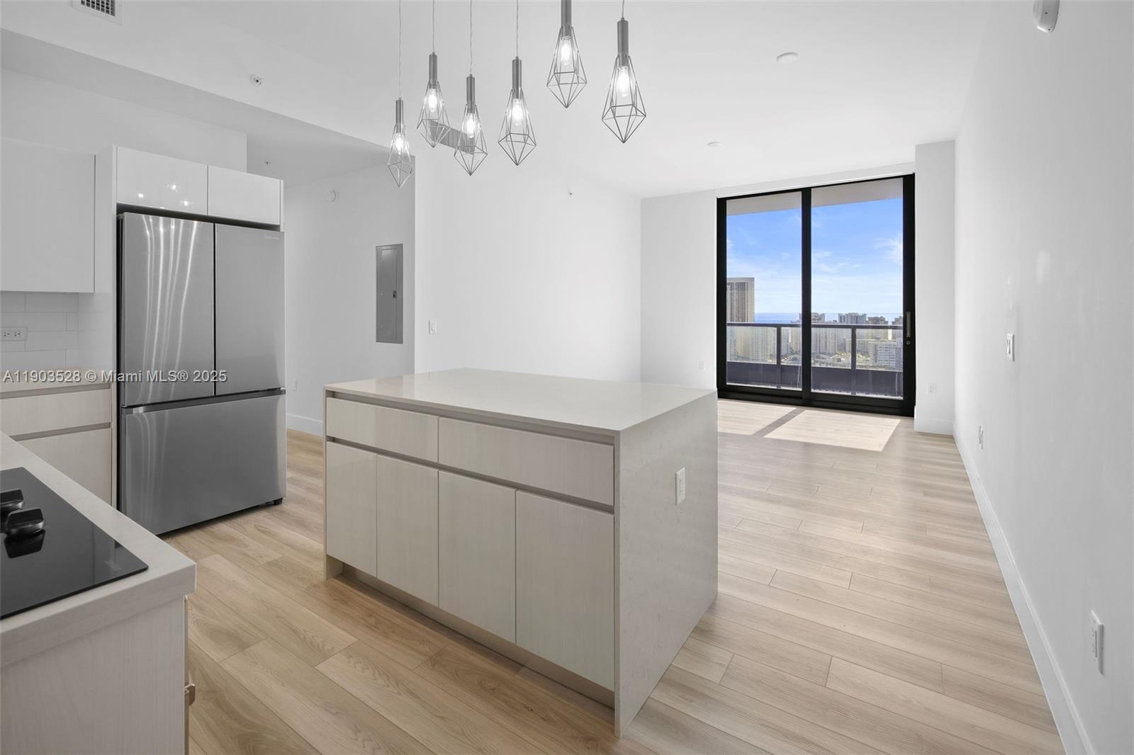 Slate Hallandale - Residential Lease