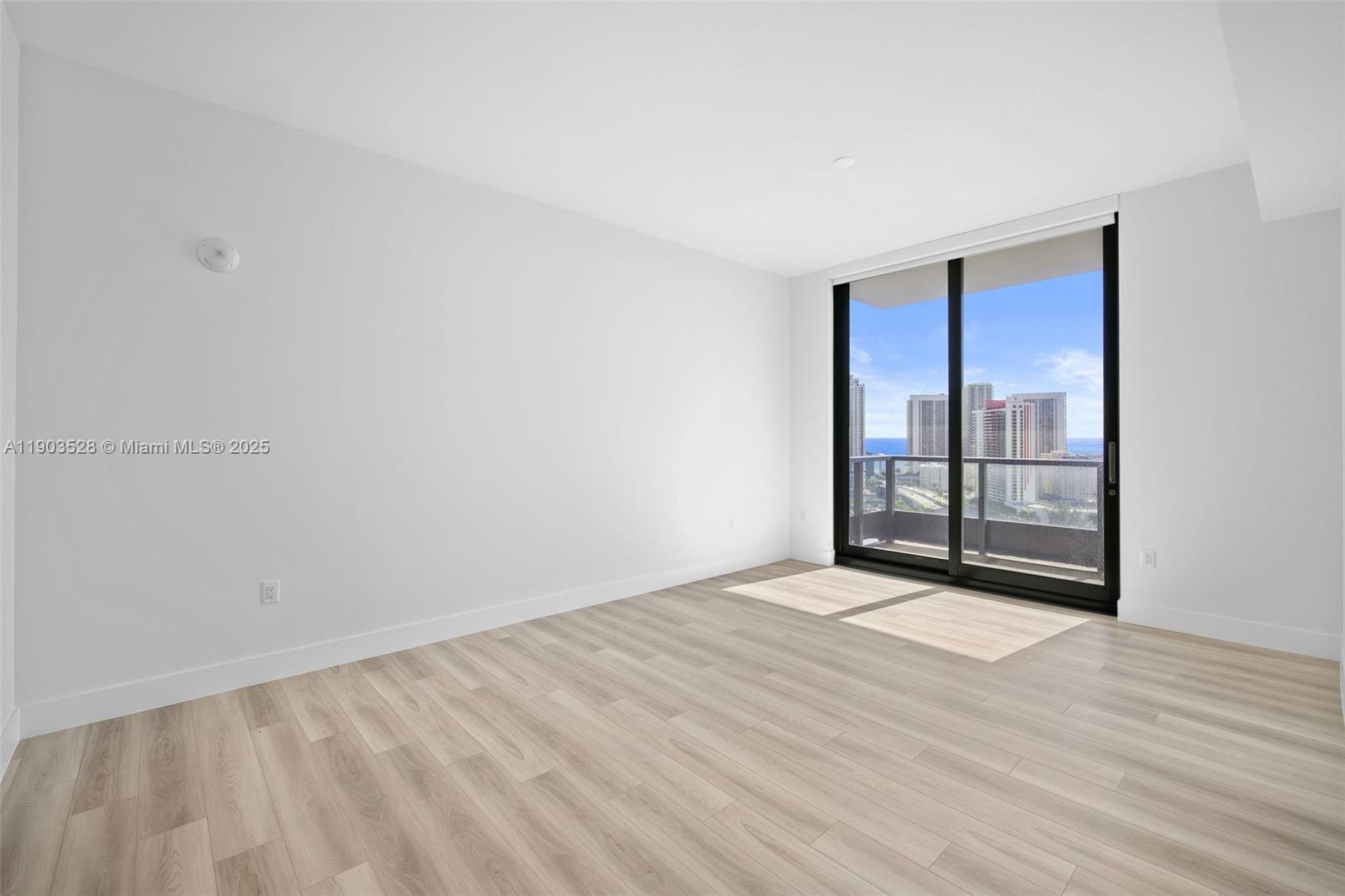 Slate Hallandale - Residential Lease
