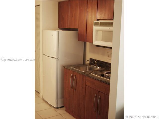 1200 Brickell Bay Dr 3316