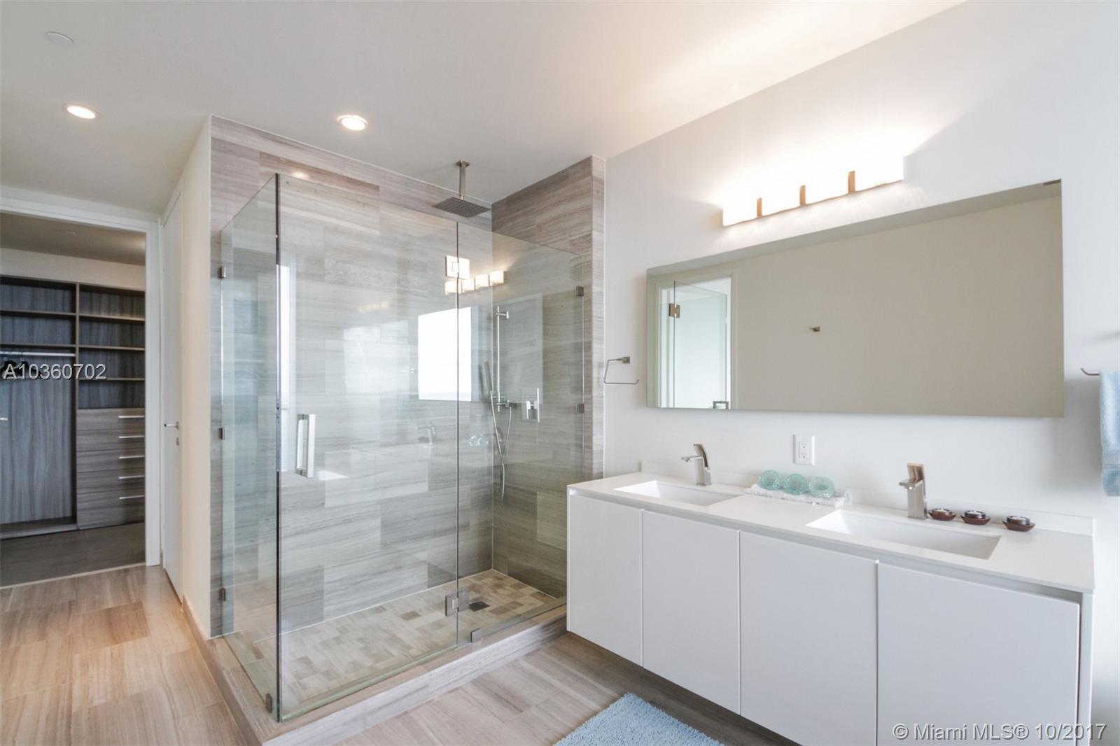 BRICKELLHOUSE CONDO - Residential Lease