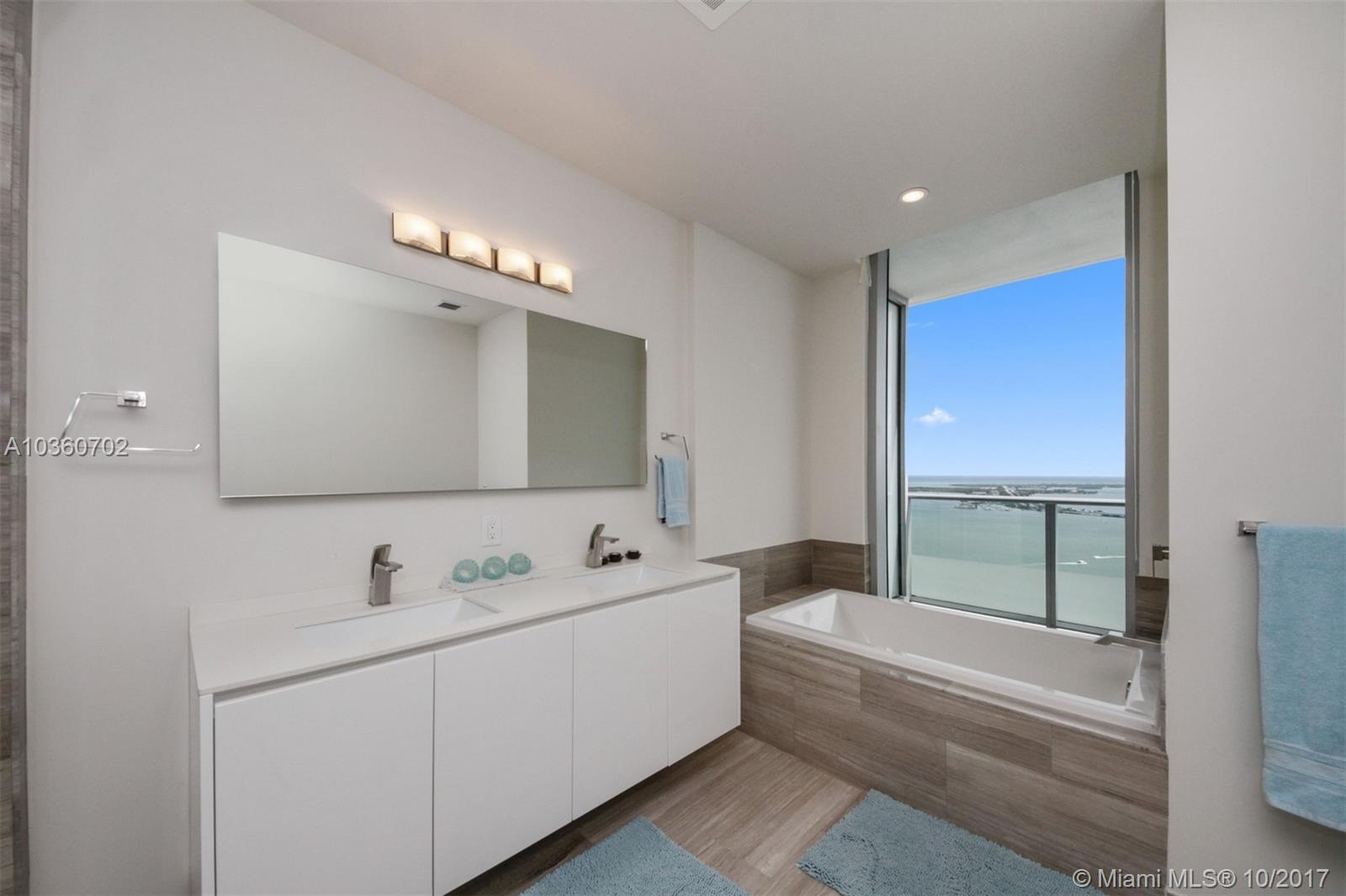 BRICKELLHOUSE CONDO - Residential Lease