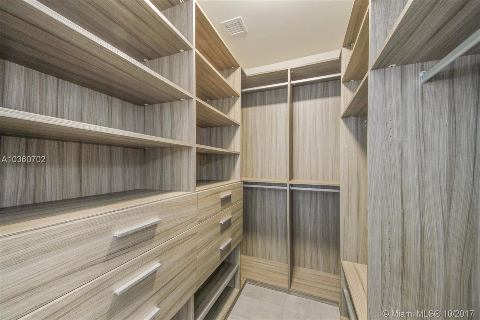BRICKELLHOUSE CONDO - Residential Lease