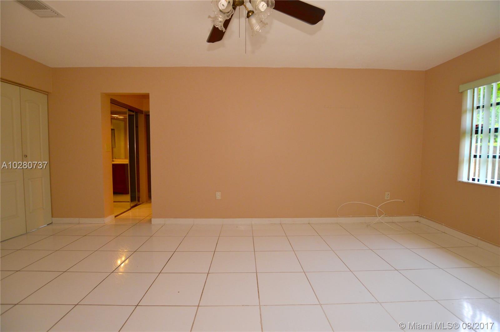 Country Lake Manor Sec 02 - Residential