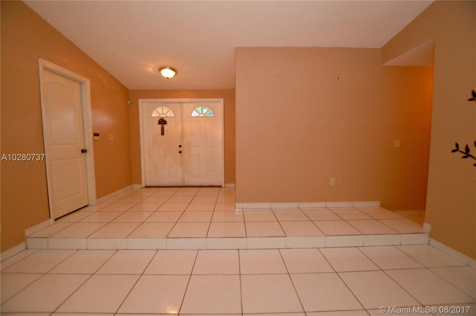 Country Lake Manor Sec 02 - Residential