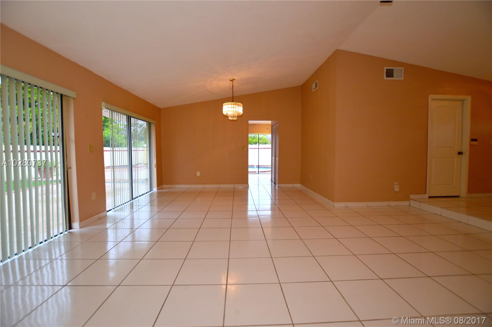 Country Lake Manor Sec 02 - Residential