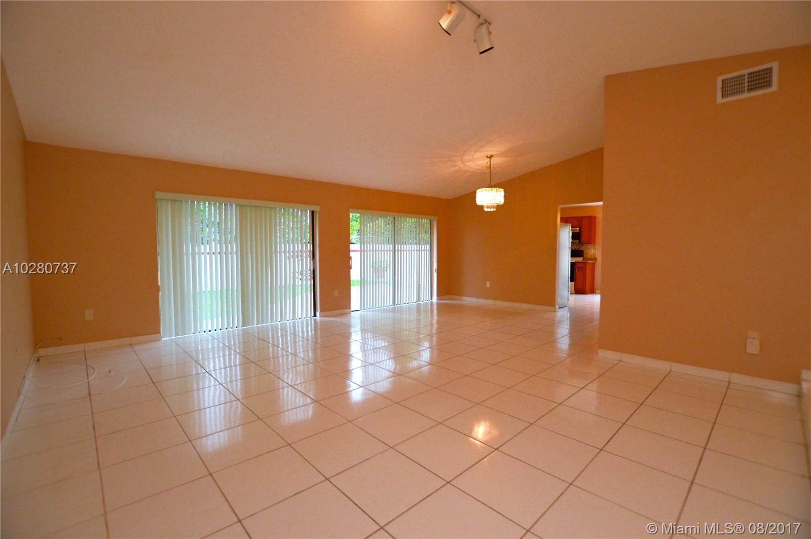 Country Lake Manor Sec 02 - Residential