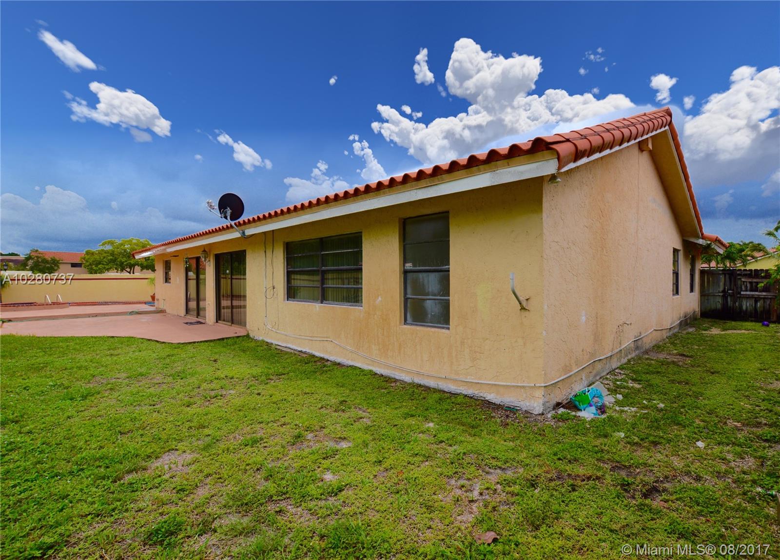 Country Lake Manor Sec 02 - Residential