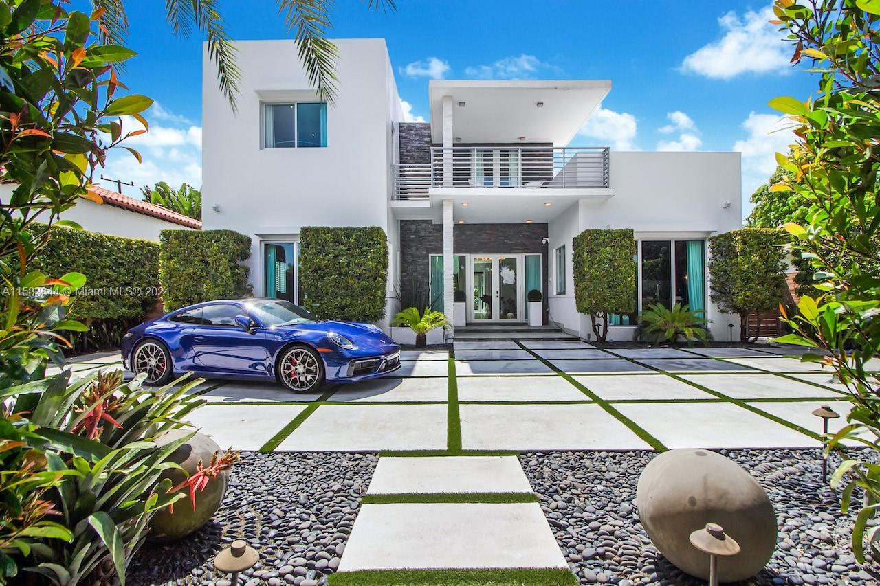 Property for Sale at 2382 Alton Rd, Miami Beach, Miami-Dade County, Florida - Bedrooms: 4 
Bathrooms: 5  - $4,000,000