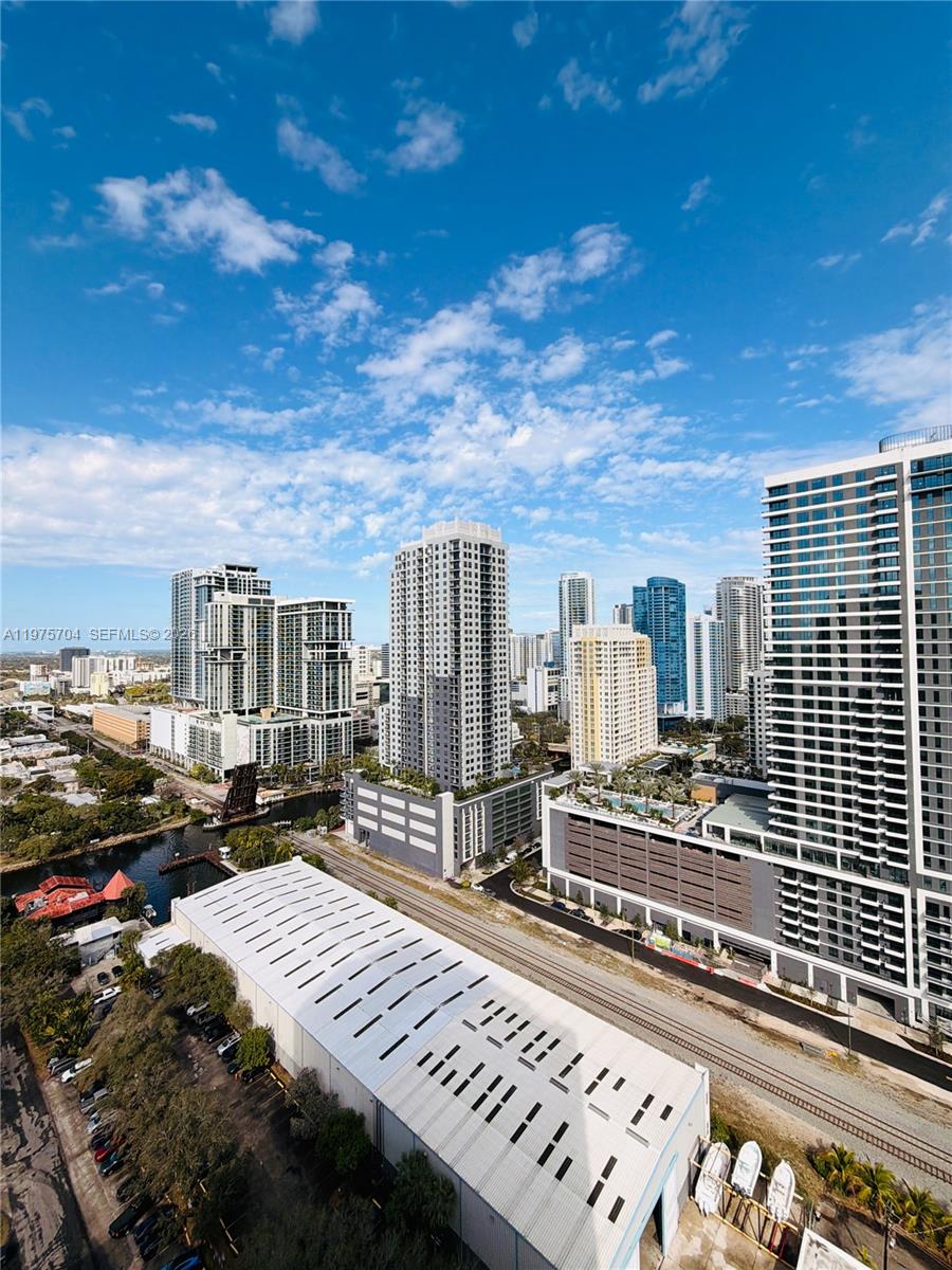 FT LAUDERDALE B-40 - Residential Lease