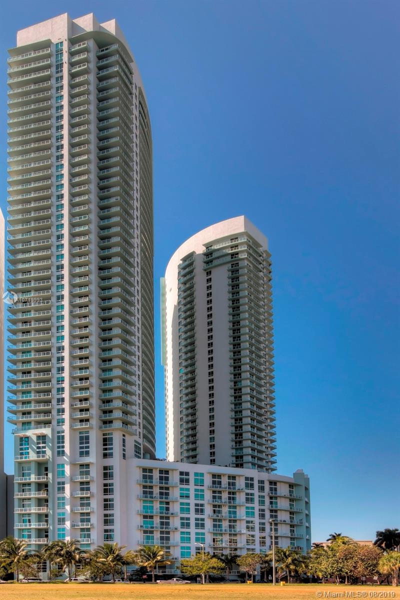 QUANTUM ON THE BAY CONDO - Residential Lease