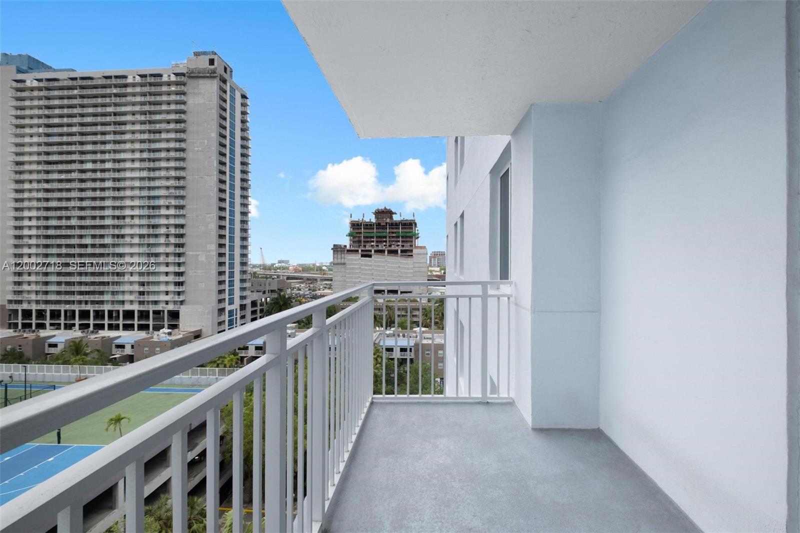 MADISON DOWNTOWN CONDO - Residential