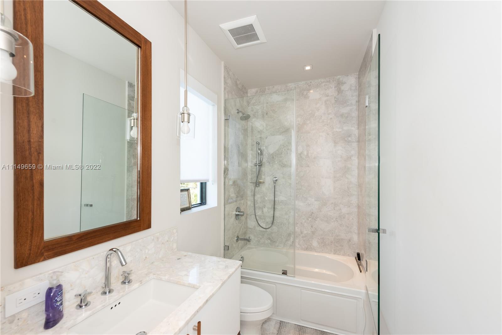 LA GORCE GOLF SUB - Residential