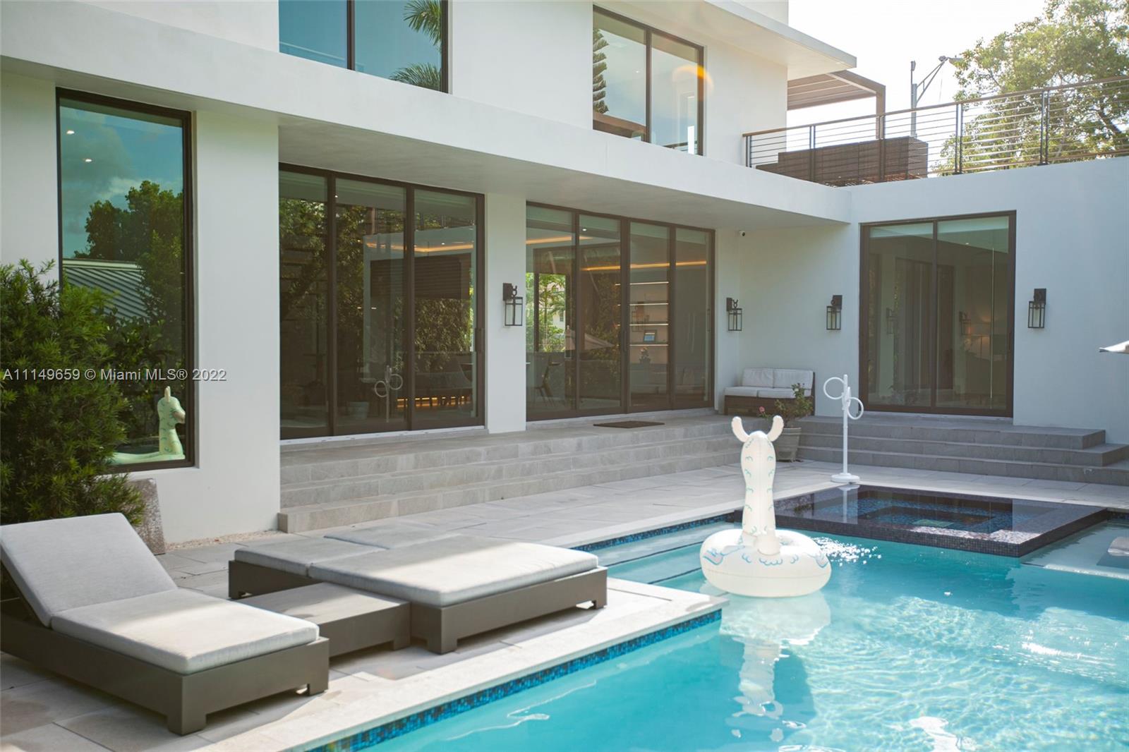 LA GORCE GOLF SUB - Residential