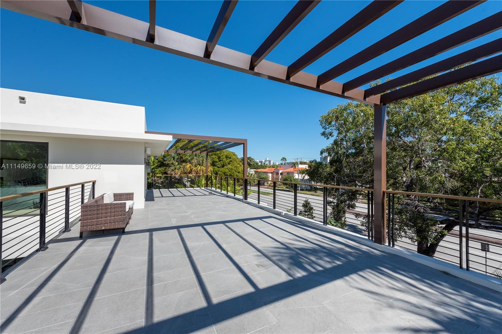 LA GORCE GOLF SUB - Residential