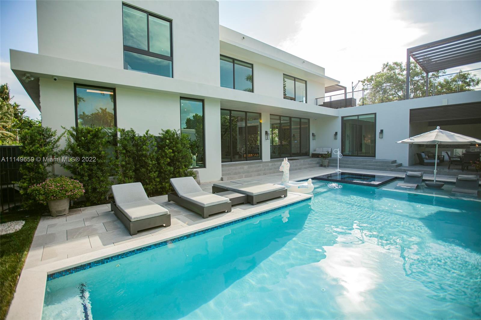 LA GORCE GOLF SUB - Residential