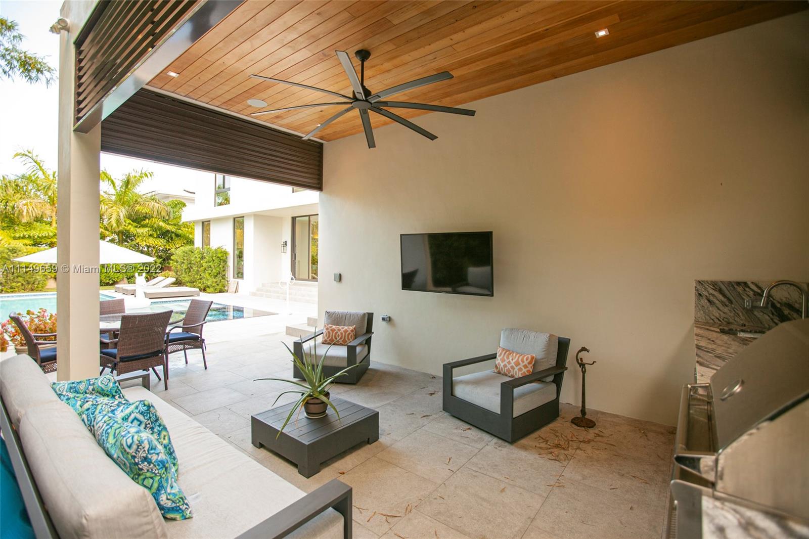 LA GORCE GOLF SUB - Residential