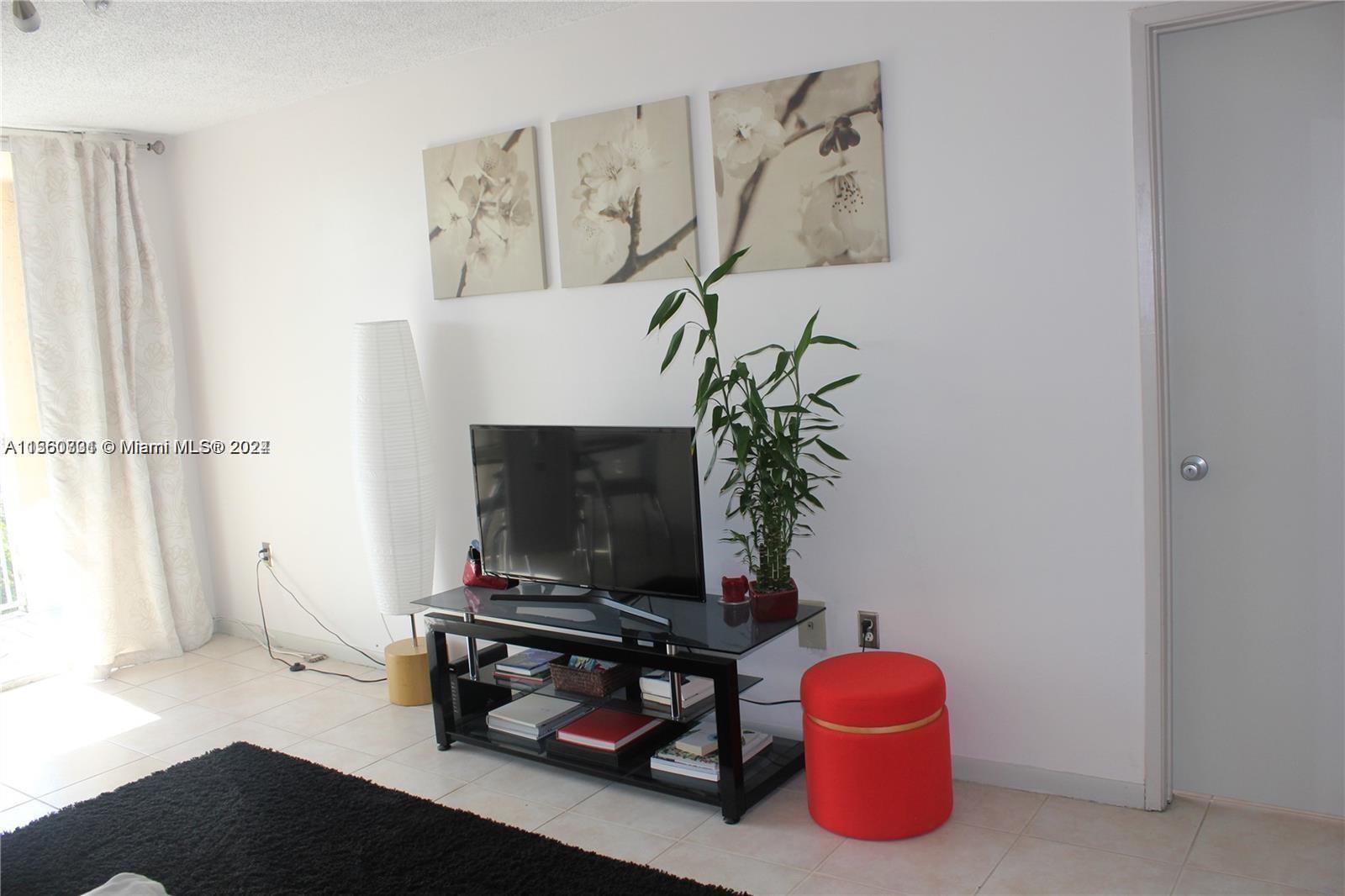 ARAGON PLAZA CONDO - Residential
