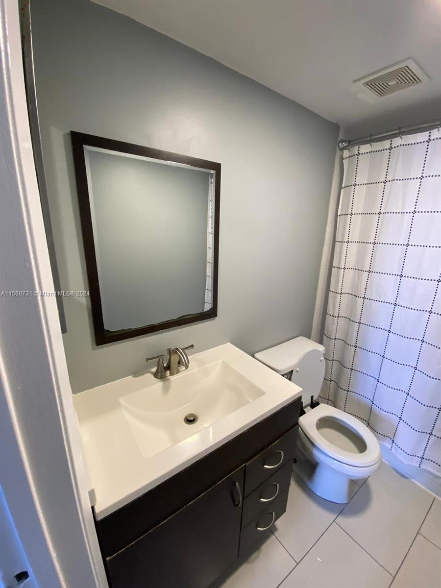 ARAGON PLAZA CONDO - Residential