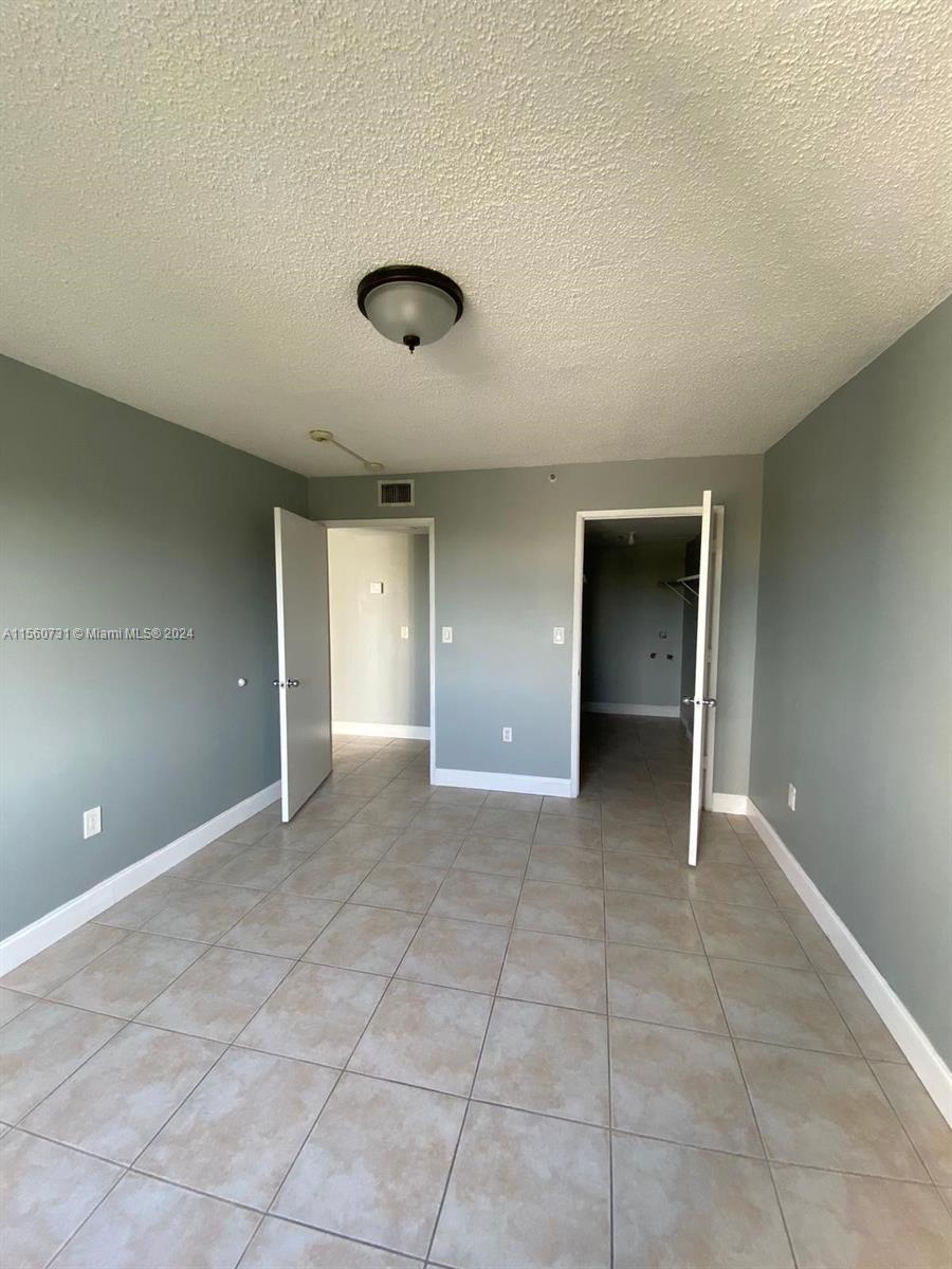 ARAGON PLAZA CONDO - Residential