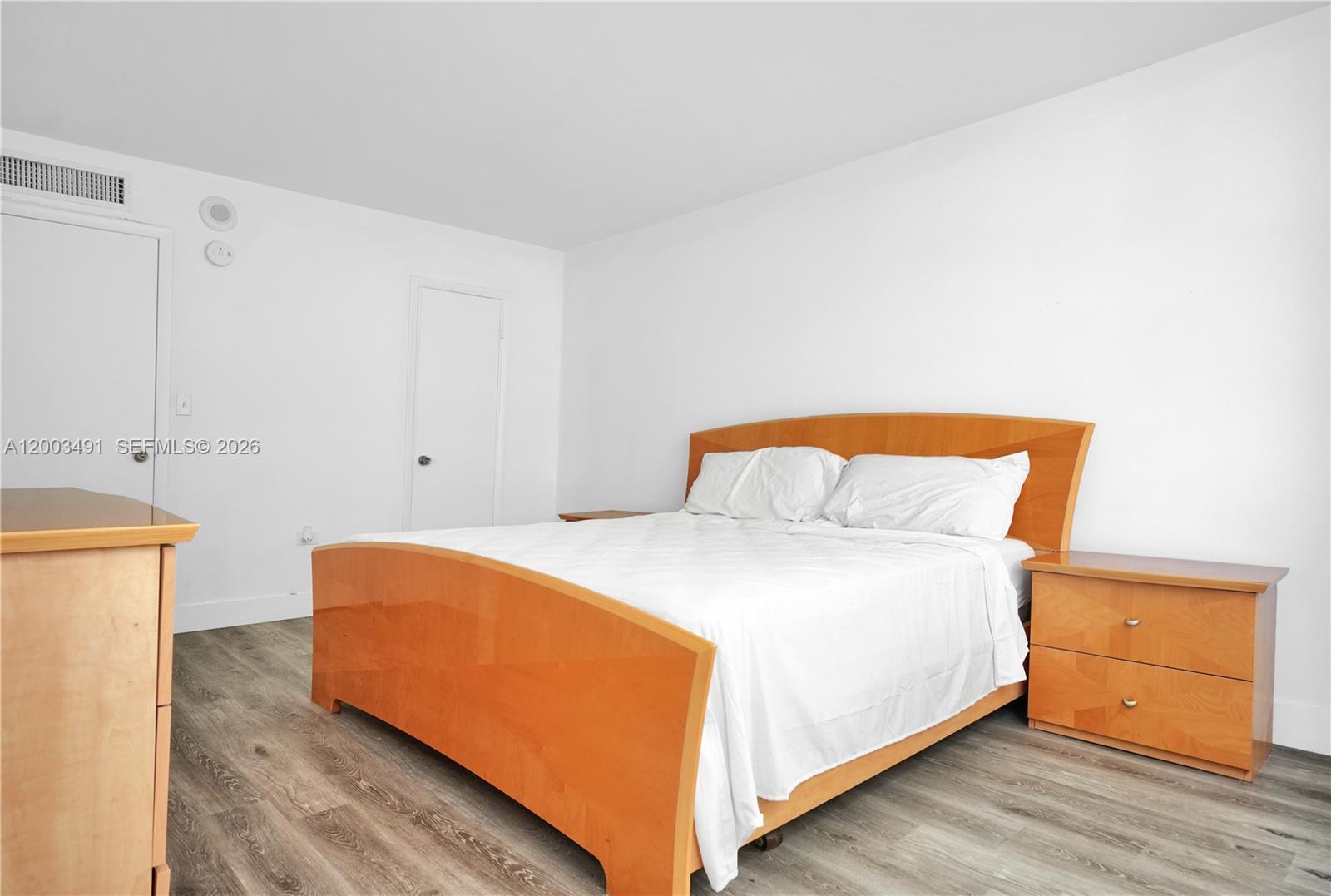 OCEANSIDE PLAZA CONDO - Residential