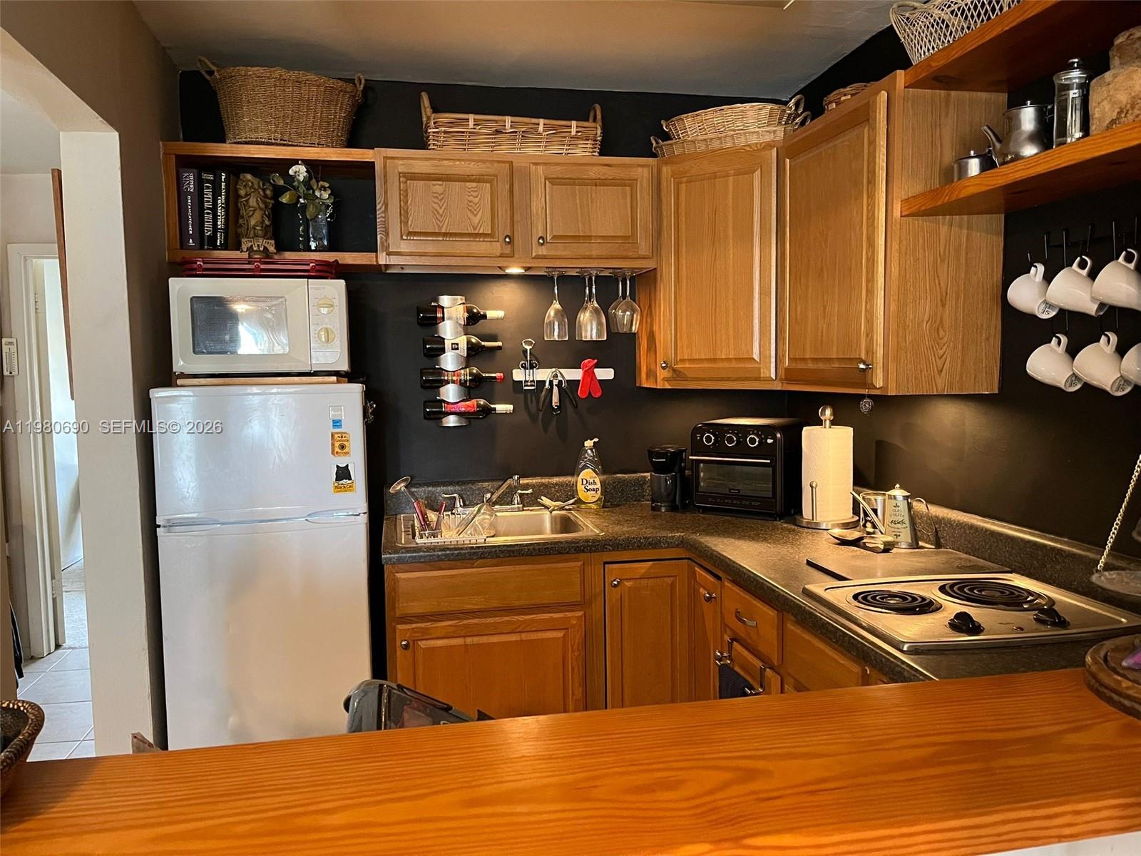 GOLDEN TOWERS NO 2 INC - - Residential