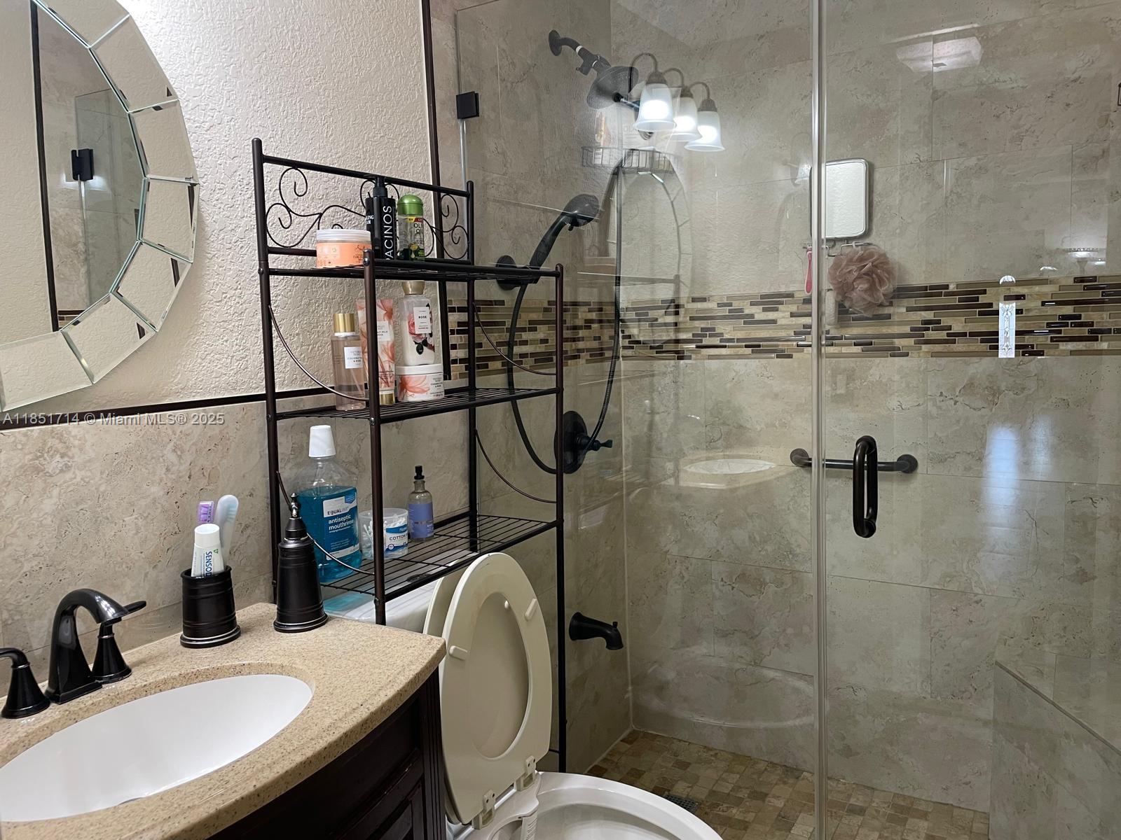 7 53 41 HIALEAH 17TH ADDN - Residential