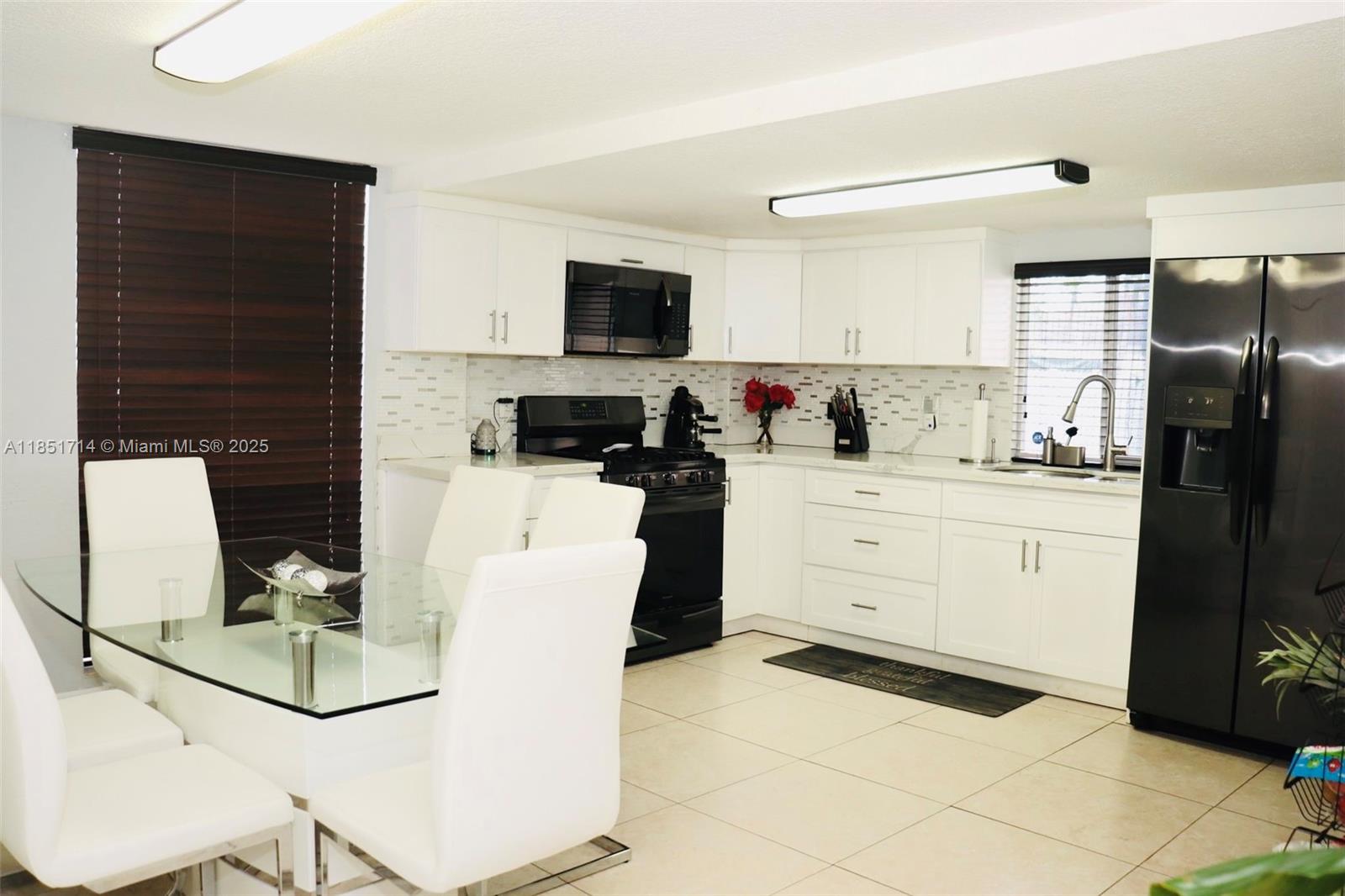 7 53 41 HIALEAH 17TH ADDN - Residential