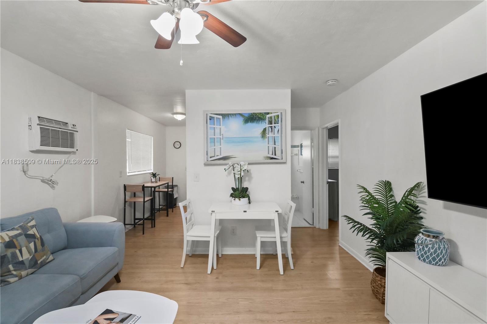 Furnished One bedroom/ One bath unit located 2 Miles from Las Olas and 3 Miles to Ft Lauderdale Beach. A hidden gem in the most desirable neighborhood of Fort Lauderdale( Riverside Park). Amazing landscaping, swimming pool, fire pit, BBQ area, and laundry on site. Water, trash removal and on-site parking space is included in rent. Very fast approval (no HOA). This Apartment is conveniently located close to parks & restaurants with quick access to I-95. Easy to show. Pets are welcome. The unit is freshly painted with new kitchen cabinets, air conditioning, and stove. The resort property offers 1, 2, and 3-bedroom units, perfect for a variety of lifestyles. Come see why our residents feel right at home here. Easy to show
