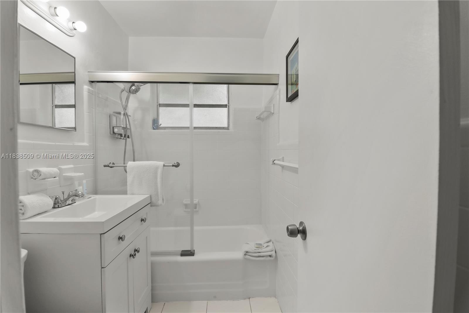 RIVERSIDE ADD AMEN PLAT - Residential Lease