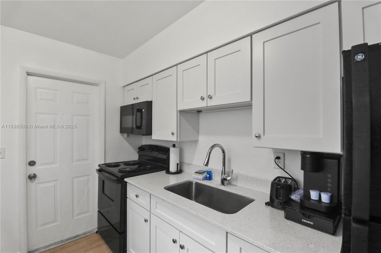RIVERSIDE ADD AMEN PLAT - Residential Lease