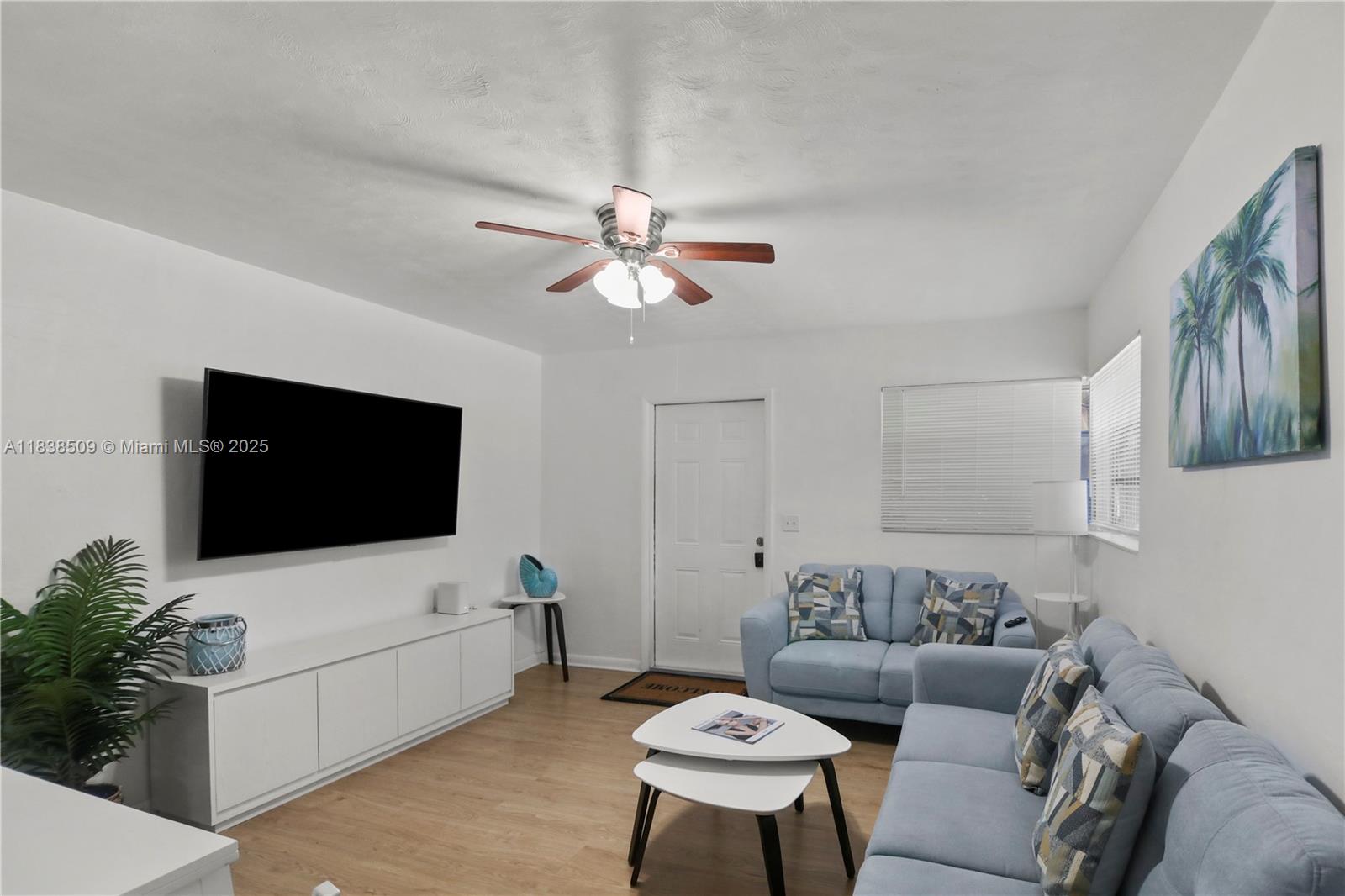 RIVERSIDE ADD AMEN PLAT - Residential Lease