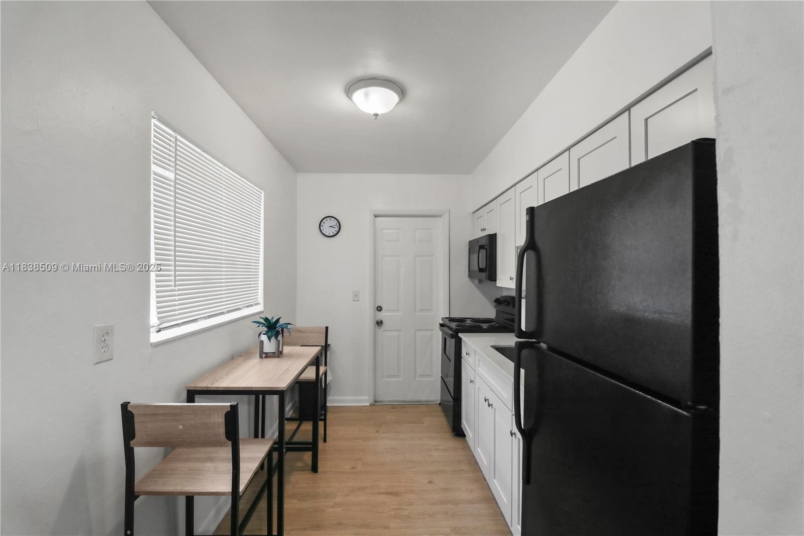 RIVERSIDE ADD AMEN PLAT - Residential Lease