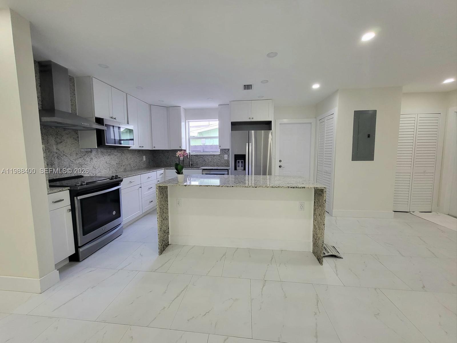 BOULEVARD HEIGHTS SEC 9 - Residential Lease