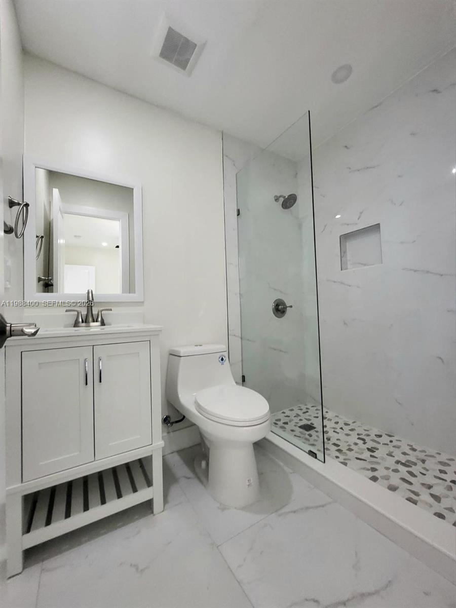 BOULEVARD HEIGHTS SEC 9 - Residential Lease